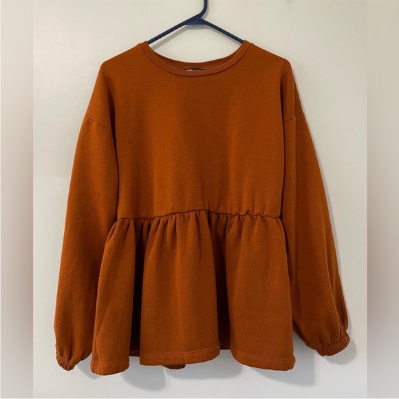 Zara Tops - GUC Zara Rust Fleece inside Top Size S